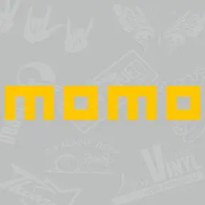желтая наклейка момо