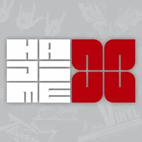 Наклейка на авто с новым логотипом Hajime